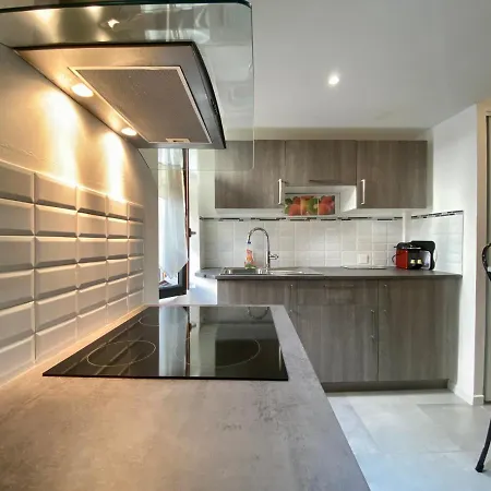 Republique Centre Apartamento