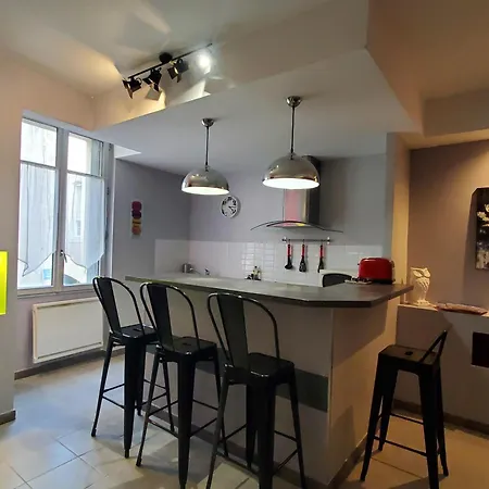 Republique Centre Apartment *