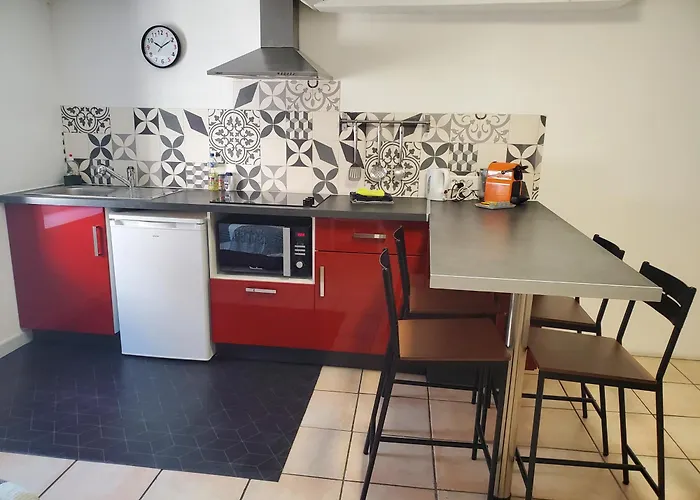 Republique Centre Apartment